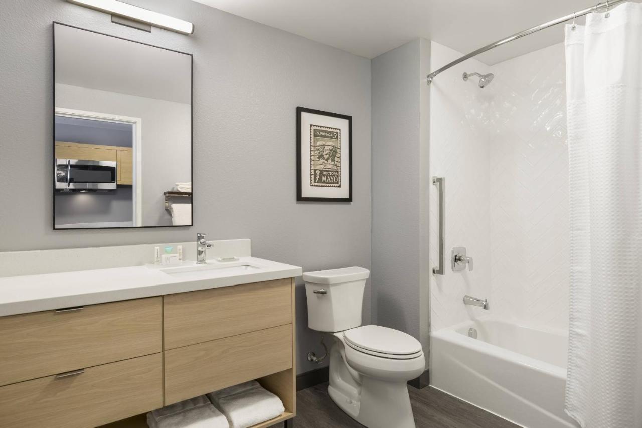 Towneplace Suites By Marriott Rochester Mayo Clinic Area ภายนอก รูปภาพ